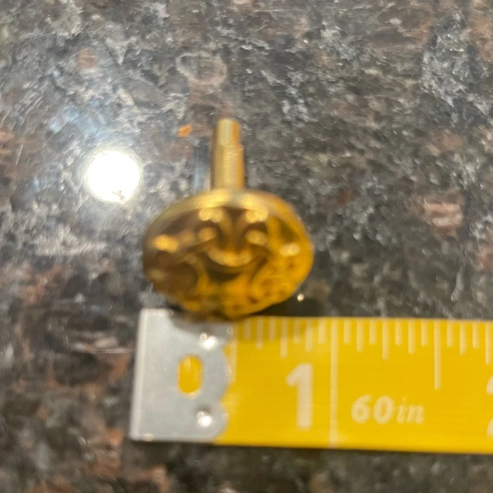 Cuff links Gold tone w/ Nugget Design